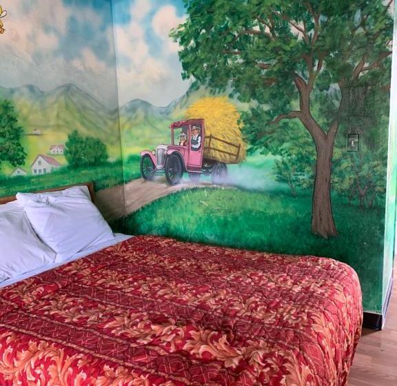 فندق على الطريق 99 Palms Inn & Suites