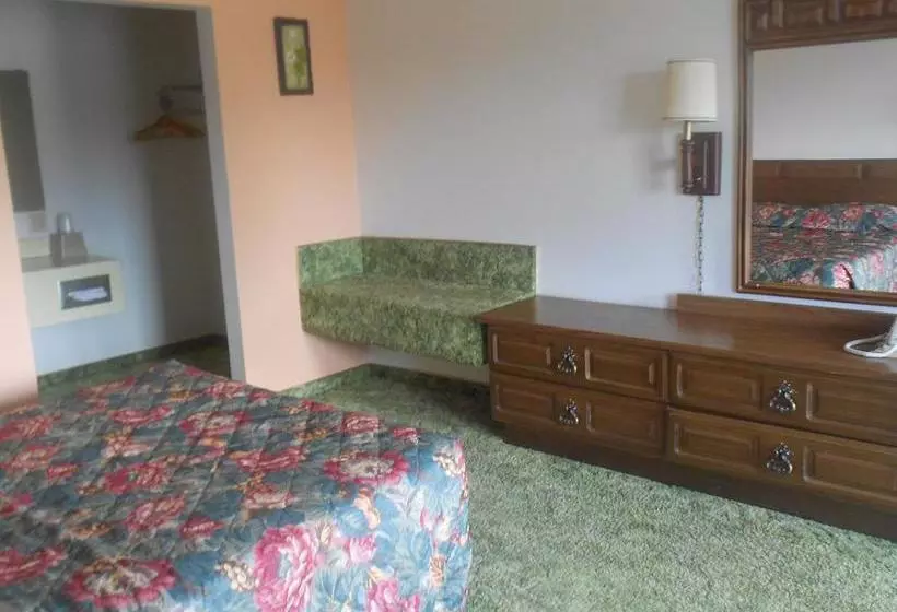 モーテル Budget Inn Deer Lodge