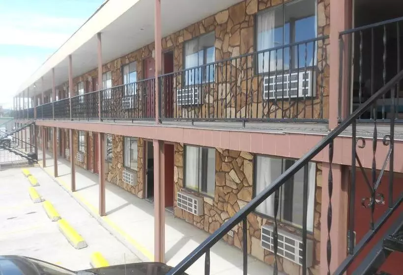 モーテル Budget Inn Deer Lodge