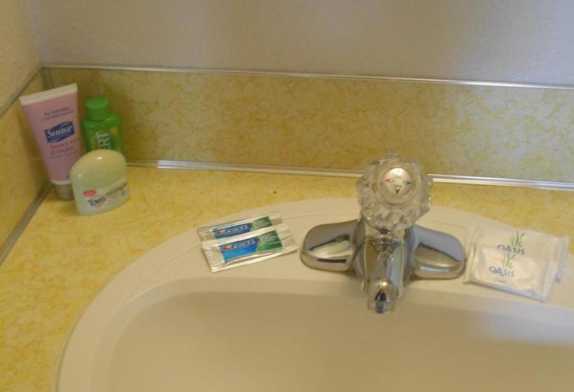 모텔 Budget Inn Deer Lodge