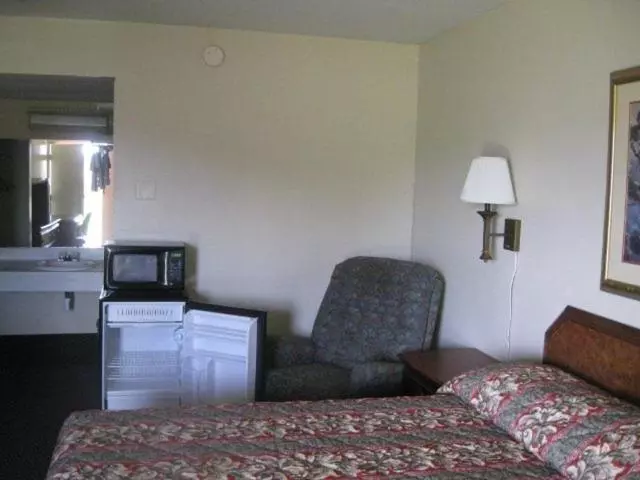 モーテル Red Carpet Inn Terre Haute