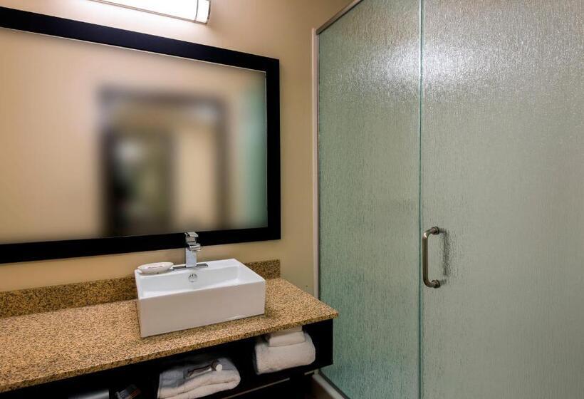 فندق على الطريق Red Roof Inn Plus+ & Suites Malone