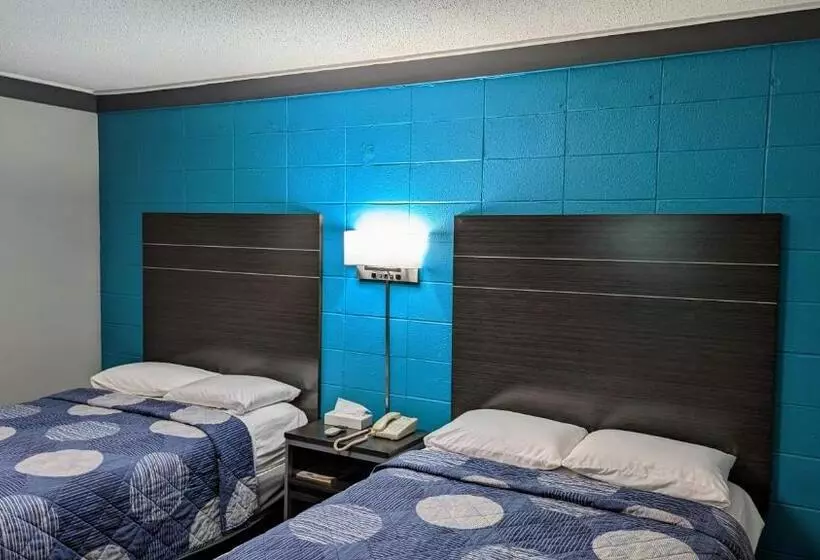 モーテル Sheridan Inn