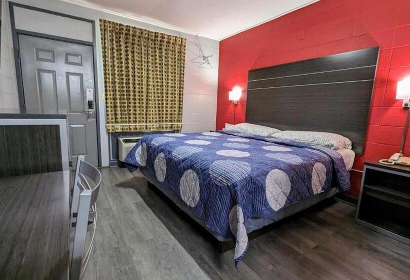 فندق على الطريق Sheridan Inn