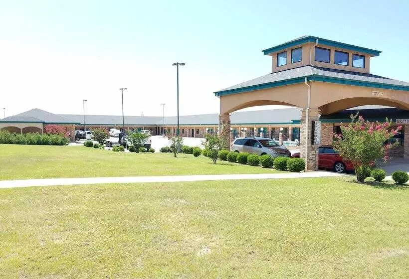 Quality One Motel