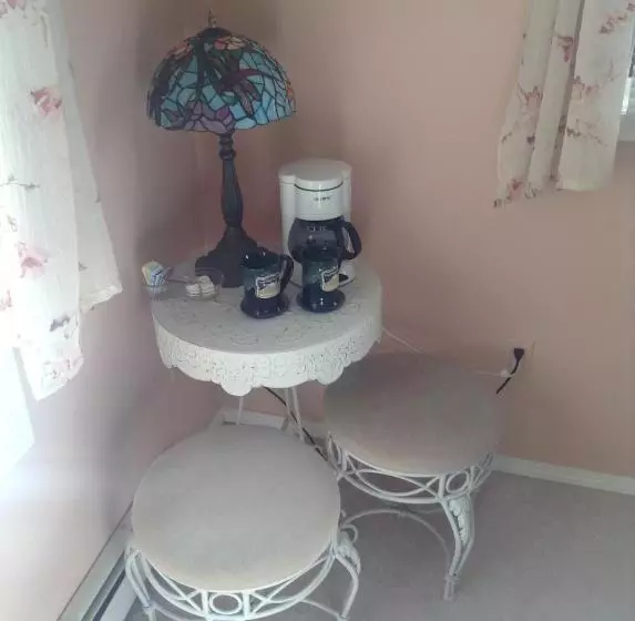 Toad Hall Manor Bed And Breakfast