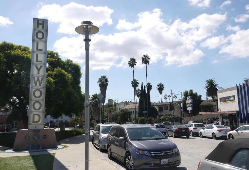 Trylon Hotel Hollywood