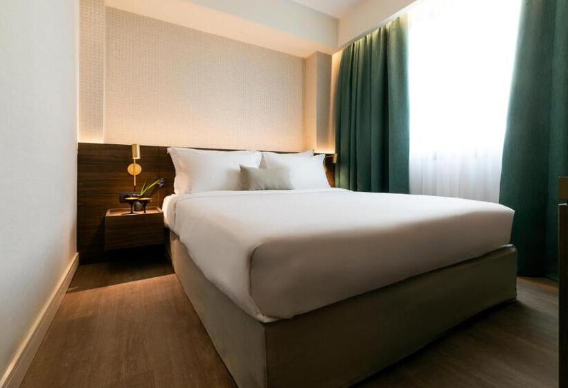 هتل Luwian Athens Boutique