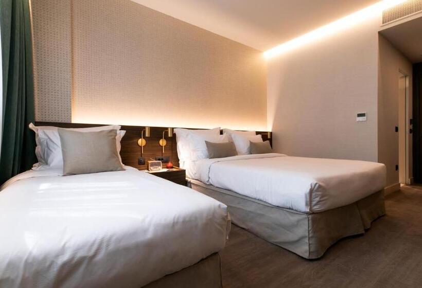 هتل Luwian Athens Boutique