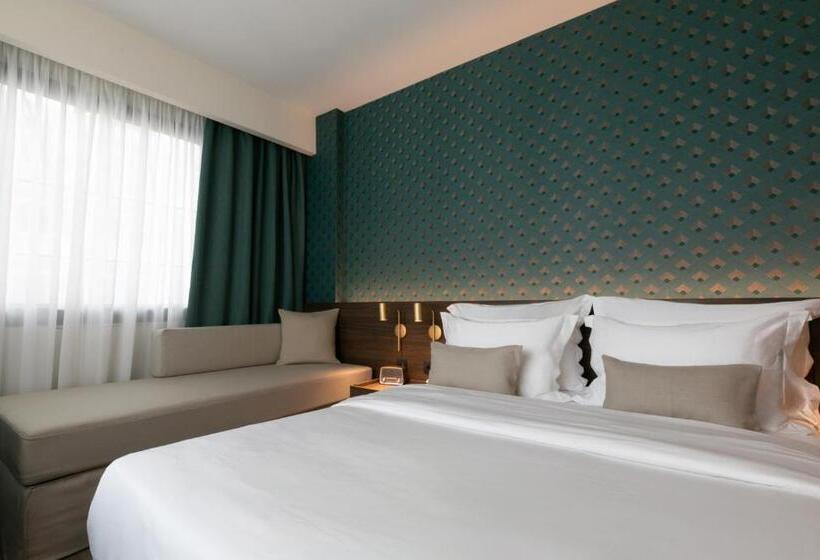 هتل Luwian Athens Boutique