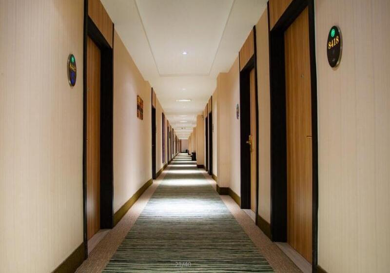 Отель Greentree Inn Anhui Chuzhou World Trade Plaza Longpan Express
