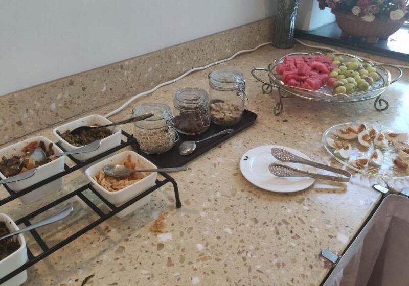 Hotel Greentree Inn Chizhou Changjiang Middle Road Shangzhidu Commerce Square Express