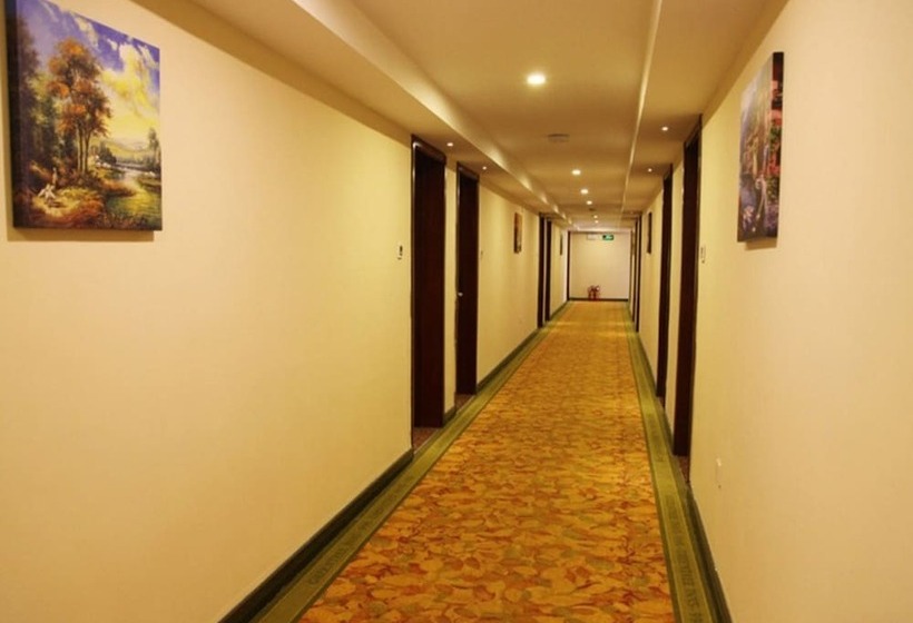 Hotel Greentree Inn Guangxi Yulin Jincheng Commercial Building Shell