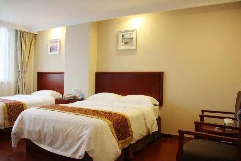 Hotelli Greentree Inn Jiangsu Suzhou Zhonghuan Baihui Square Middle Yangchenghu Station Express