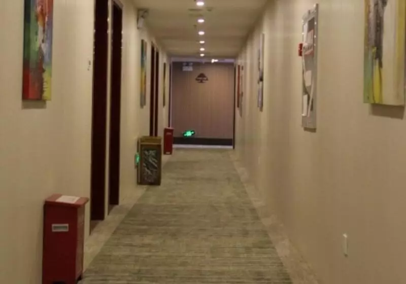 Hotelli Greentree Inn Jiangsu Wuxi Jiangyin North Huancheng Road Walking Street Express