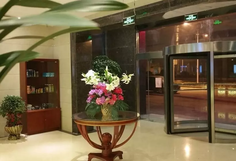 Hotelli Greentree Inn Jxuzhou East Third Ring Road Xcmg Heavy Machinery