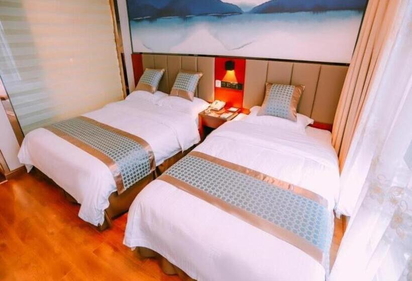 Отель Greentree Inn Maanshan Economic Development District Hongqi South Road Express