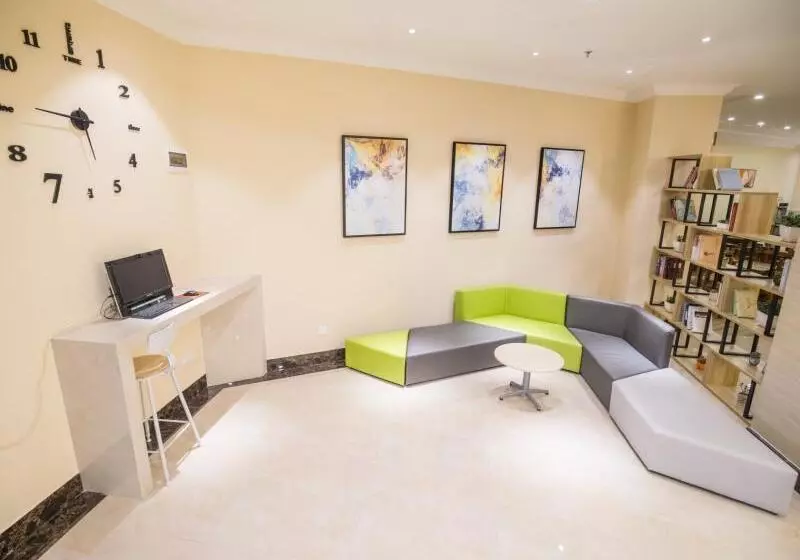 Hotelli Greentree Inn Tianjin Xiqin Development District Dasi Meijiang Exhibition Center