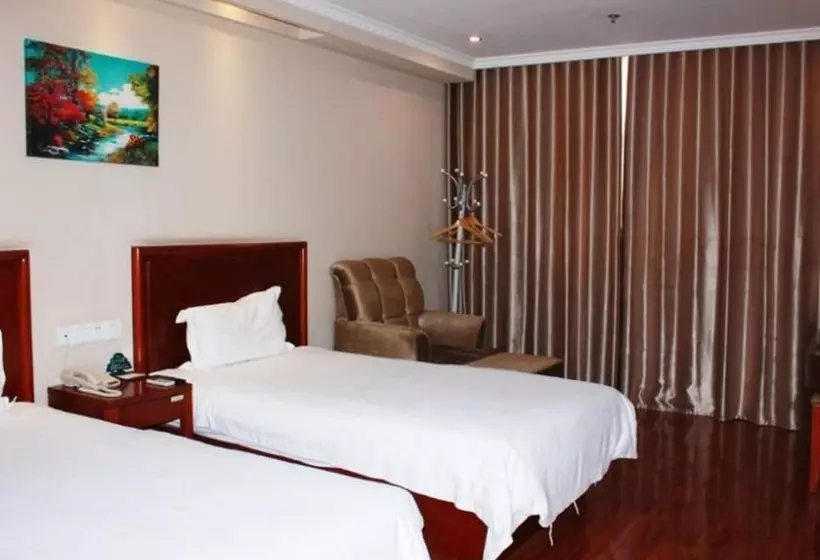 Hotelli Greentree Inn Xuzhou High Speed Railway Station Express