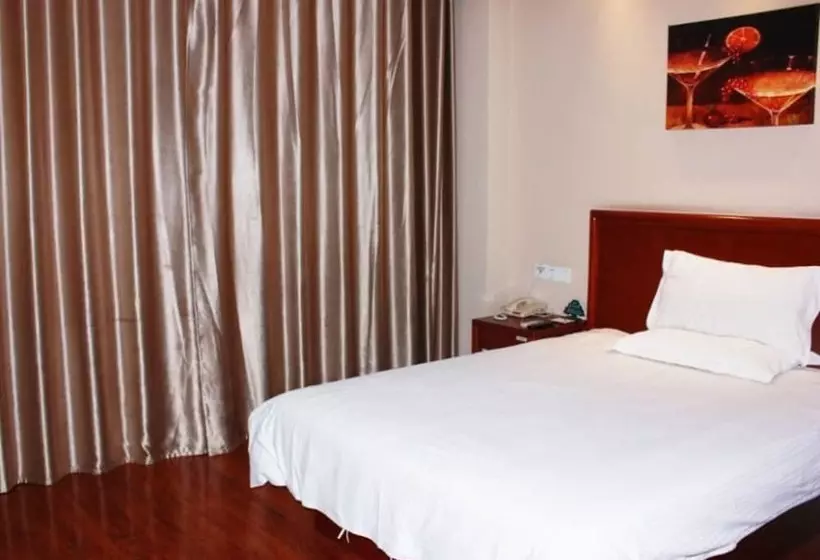 Hotelli Greentree Inn Xuzhou High Speed Railway Station Express