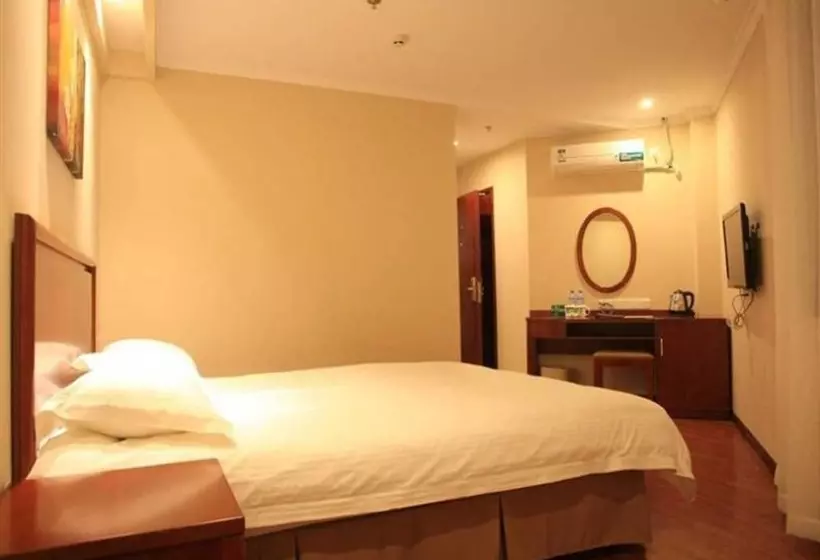 Hotelli Greentree Inn Xuzhou High Speed Railway Station Express