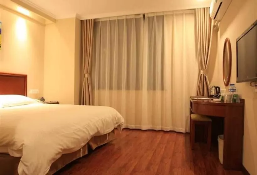 Hotelli Greentree Inn Xuzhou High Speed Railway Station Express