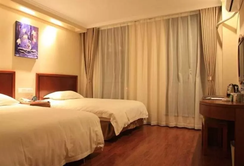 Hotelli Greentree Inn Xuzhou High Speed Railway Station Express