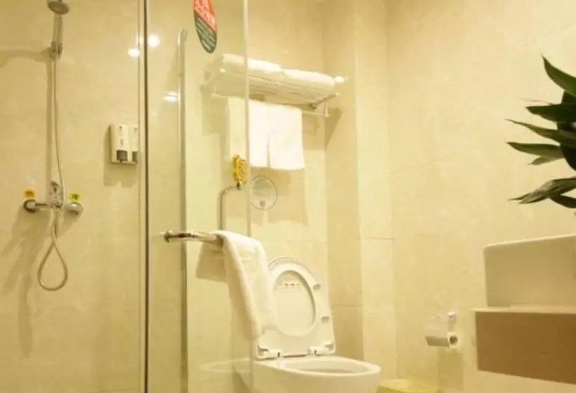 ホテル Greentree Inn Yangzhou West Kaifa Road Baolong Square Express