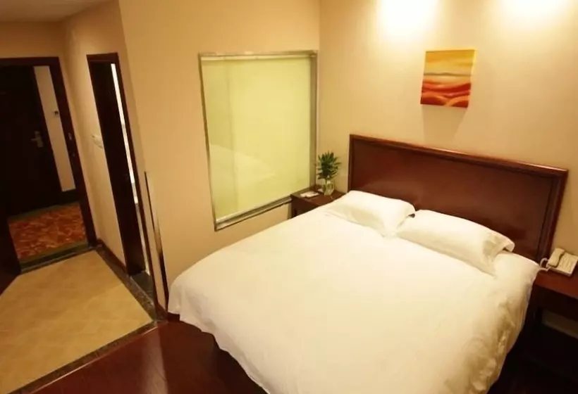 ホテル Greentree Inn Yangzhou West Kaifa Road Baolong Square Express