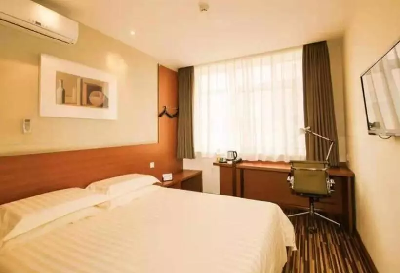 Hotelli Jinjiang Inn Style Shenyang The Palace Huaiyuan Gate
