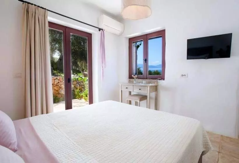 Amapola Villas   Private Villas Phos & Agapi