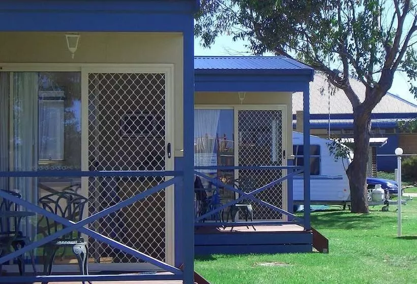 ホテル Big4 Waters Edge Holiday Park