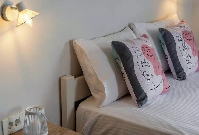 ホテル Laconia Domus   Plytra