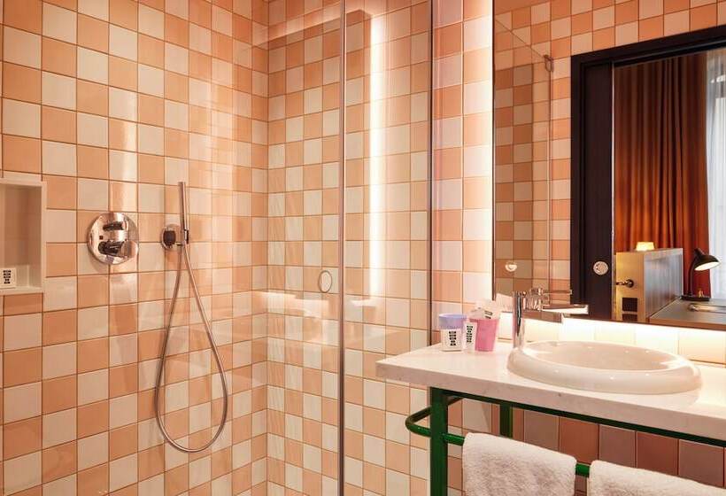 هتل Mama Shelter Nice