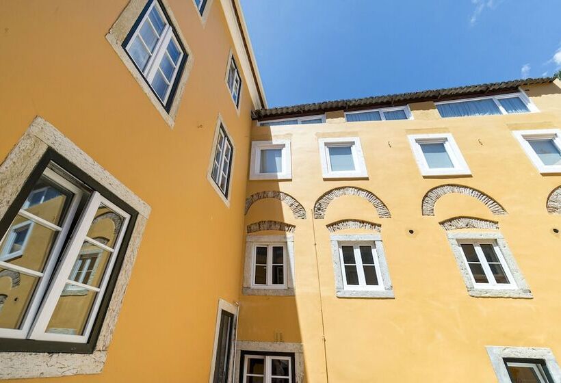 هتل Metropolitan Lisbon Janelas Verdes