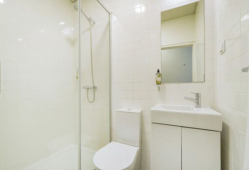 هتل Metropolitan Lisbon Janelas Verdes