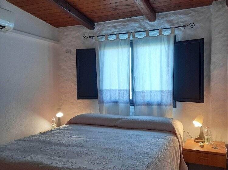 乡村酒店  Agriturismo E Camere Su Cuile Countryside Comfort Rooms