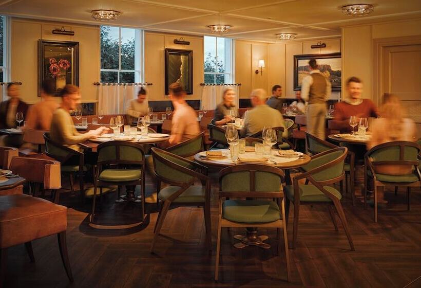 בית מלון כפרי The Leddie