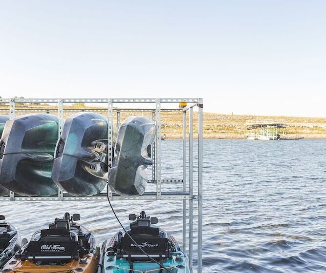 リゾートホテル The Macaw Yurt At Camposanto Atx Glamping On Lake Travis