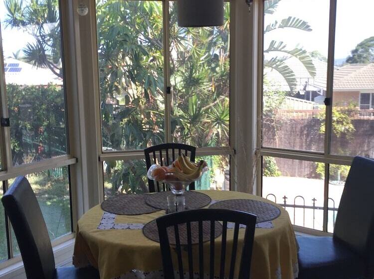 住宿加早餐  Lakeside Shared Manor  Private 1 Or 2 Bedrooms Bathrooms Lounge Area & More