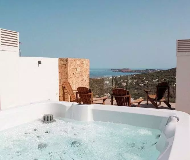 Cala Vadella Panoramic Retreat