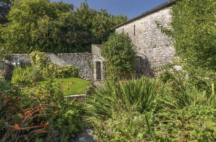 Charming 3 Bed Cottage In Upper Wharfedale