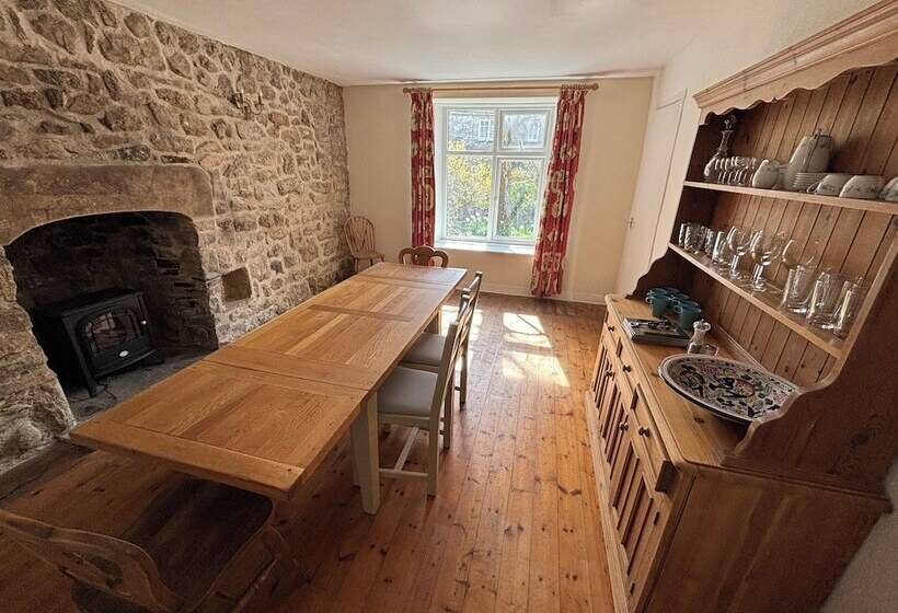 Charming 3 Bed Cottage In Upper Wharfedale