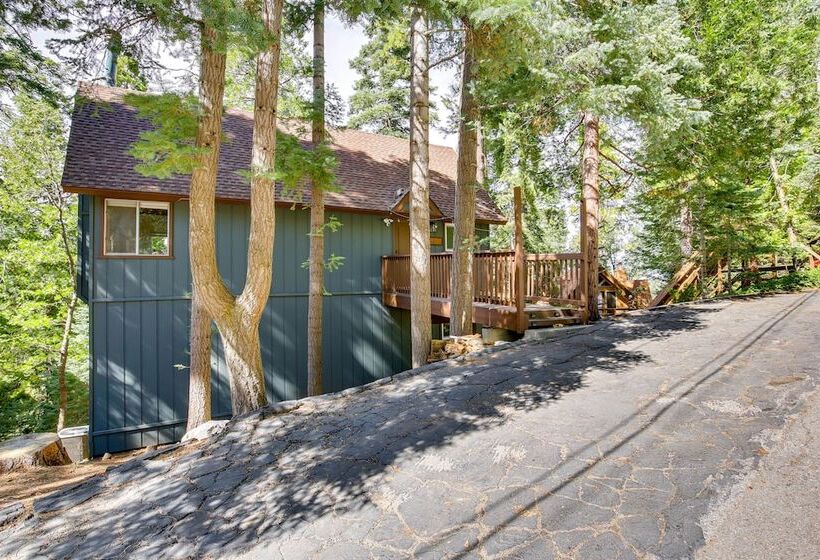 Cozy & Chic Lake Arrowhead Cabin W/ Deck!