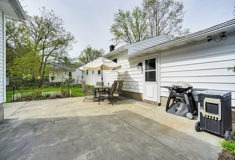 Cozy Ballston Spa Home W/ Fenced Yard!