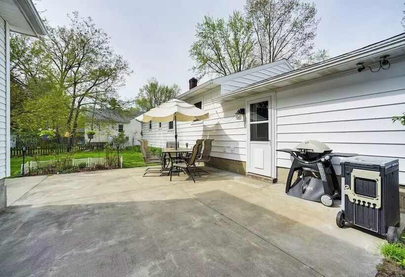 Cozy Ballston Spa Home W/ Fenced Yard!