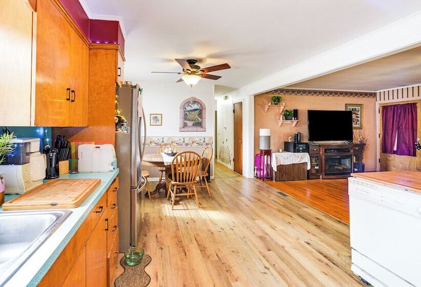 Cozy Ballston Spa Home W/ Fenced Yard!