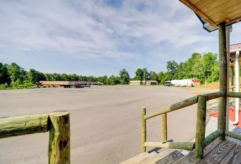 Cozy Cabin In The Smokies   Great For Couples!
