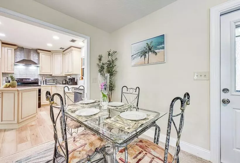 Cozy Fruit Cove Cottage On Hobby Farm W/ Wildlife!