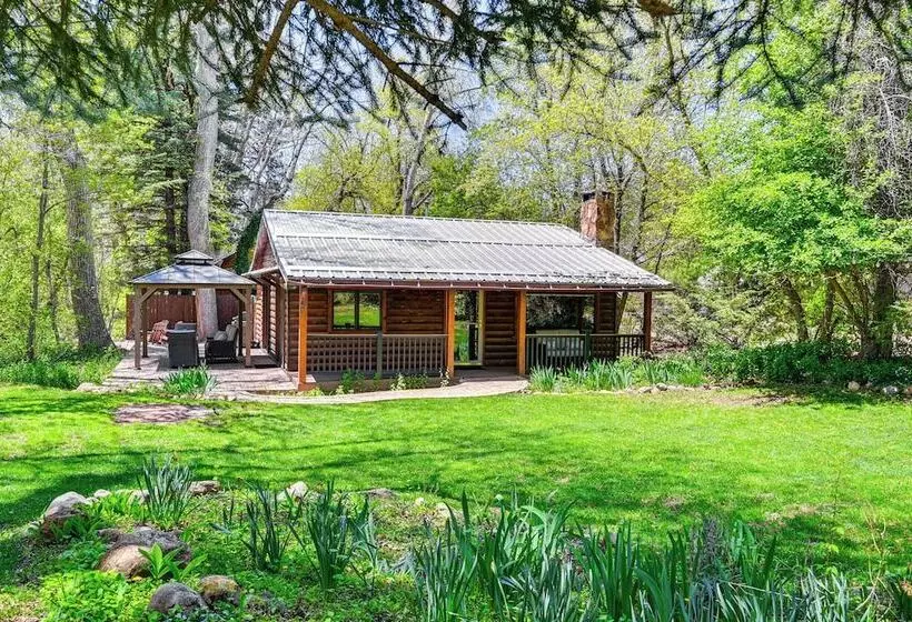 Creekside Cabin Retreat W/ Private Deck In Payson